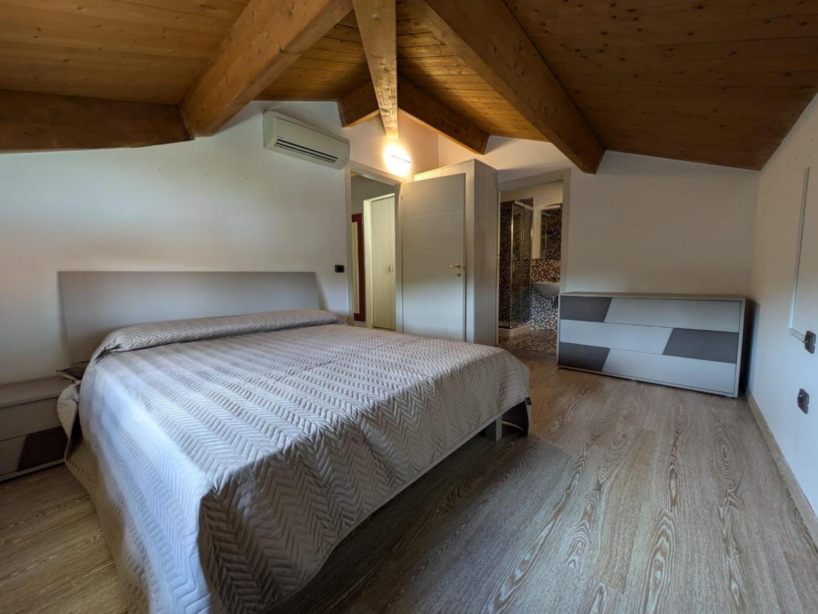 Appartement Elegante E Indipendente à Riccione Extérieur photo