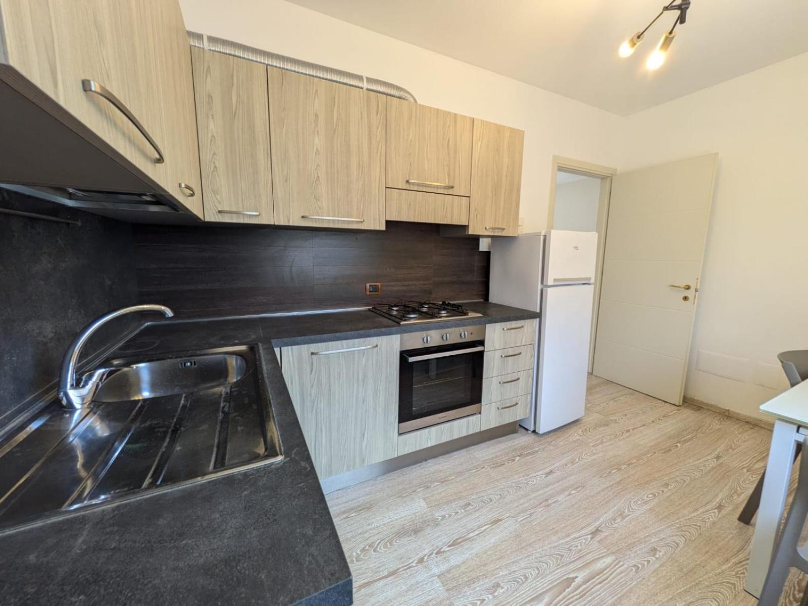 Appartement Elegante E Indipendente à Riccione Extérieur photo